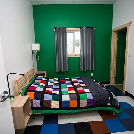 Out East Hostels - Rocky Harbour Exterior foto